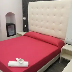 zia-rita.hotelitalianriviera.com/